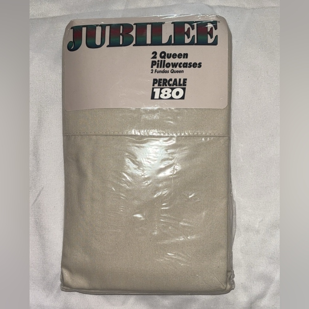 2 Queen Pillowcases
